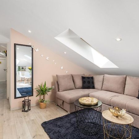 Appartement Mucho Mas à Rijeka Extérieur photo