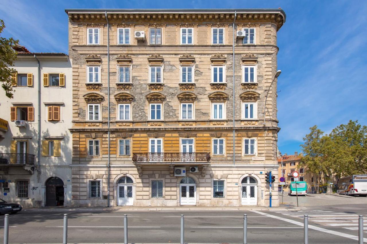 Appartement Mucho Mas à Rijeka Extérieur photo